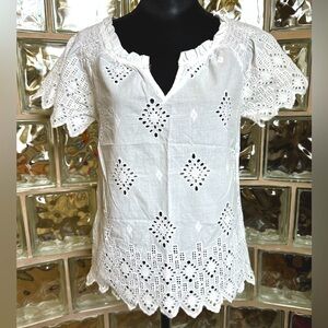 Adiva White Eyelet Women’s Shirt Size Small